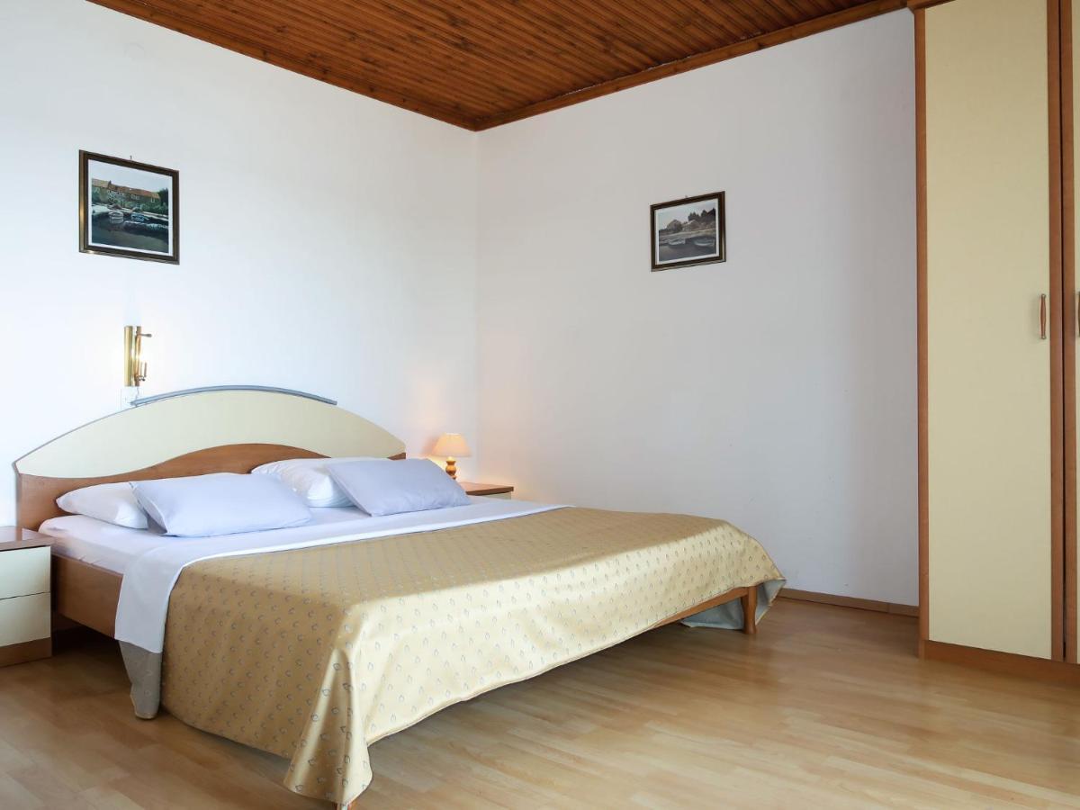 Apartment Ana - Rab166 By Interhome Barbat na Rabu Dış mekan fotoğraf